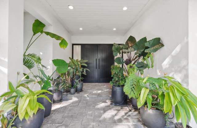 11685 Maidstone Drive Gallery 3