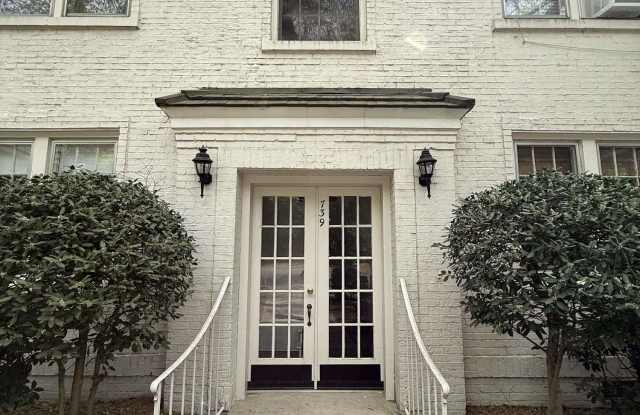 Providence Altondale Gallery 1