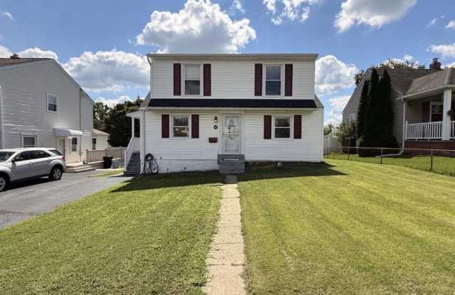 Single Family 4 Bed - Aston Gallery 1