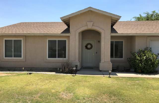 Ocotillo 4 Bedroom Pool Home for Rent photos photos