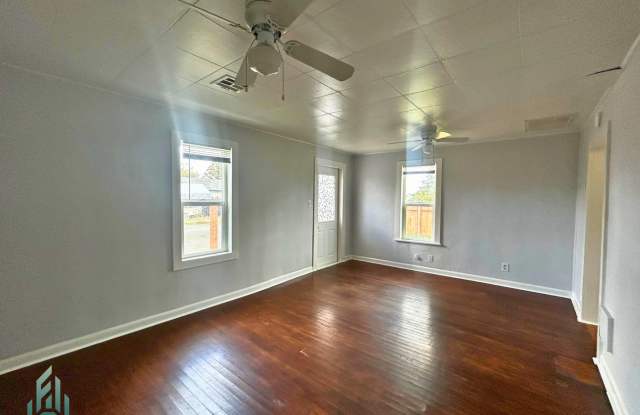 Charming & Newly Renovated Pet-Friendly 1-Bedroom Home in Philomath! Gallery 3