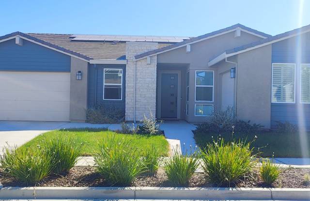 Stunning Like-New Home for Rent in Ellis Community - 4616 Ian Lane, San Joaquin County, CA 95377