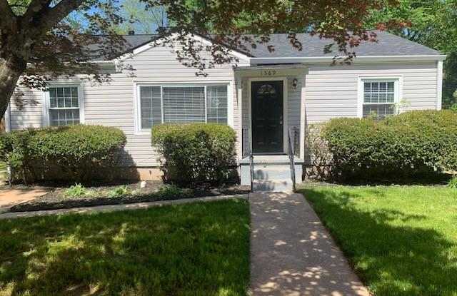 1569 Pineview Terrace SW Gallery 2