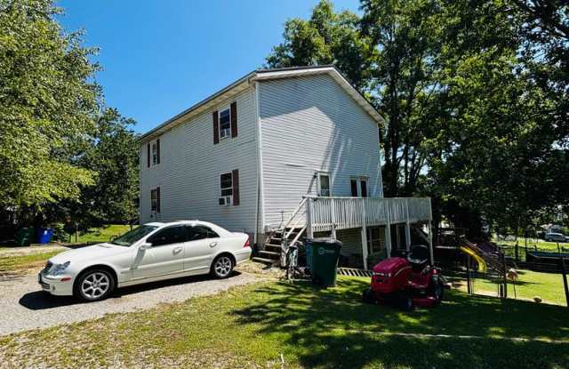 Duplex in Christiansburg Gallery 1