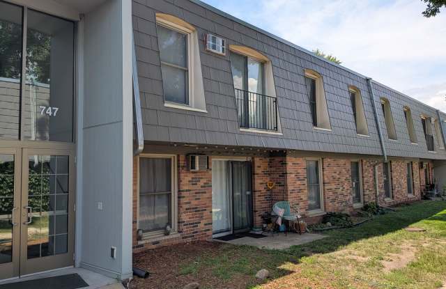 747 11th Ave #5 photos photos