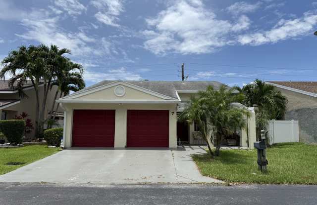 7 Hawthorne Lane photos photos