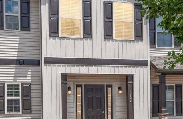 Townhome in The Villas at Cloister photos photos