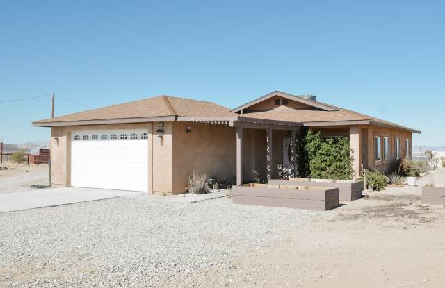 1381 Soledad Avenue photos photos