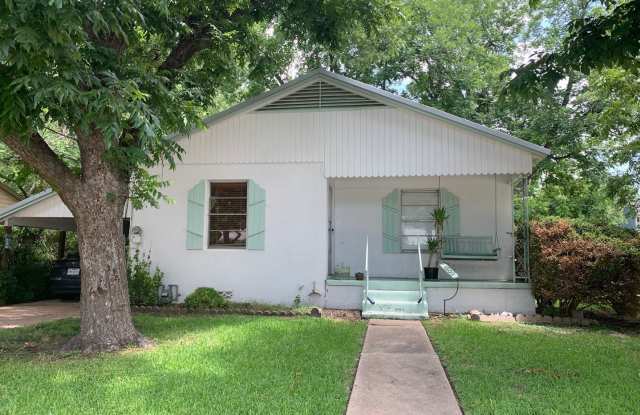 1500 Ullrich Avenue - 1500 Ullrich Avenue, Austin, TX 78756