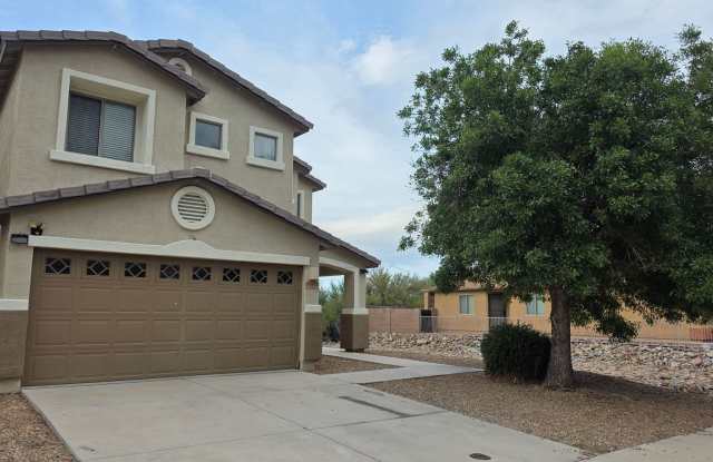 Beautiful two story House 3Bed 2.5 Bath photos photos