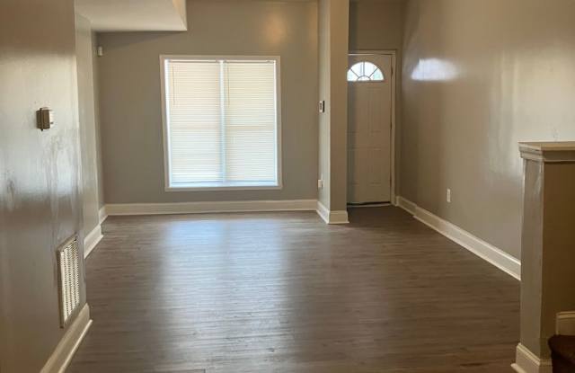 3 Bedroom 2 Bathroom Townhome Available in 21216 Gallery 4