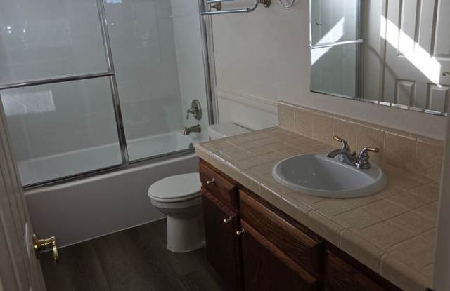 Oceano Condo-Tri level available NOW Gallery 4