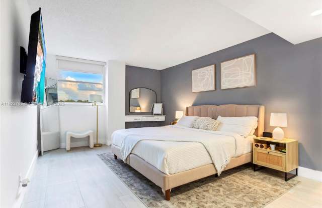 2128 North Miami Beach Boulevard photos photos