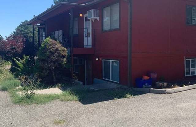 1131 W. 13th Ave - 1131 West 13th Avenue, Kennewick, WA 99337