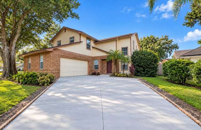 AMAZING 4-BEDROOM HOME AT METROWEST AREA. ORLANDO, FL 32835 Gallery 1
