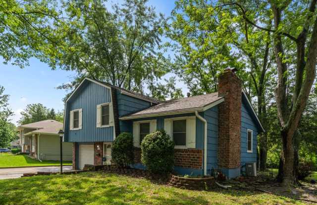 RENT SPECIAL! 3 Bedroom 1 Bathroom in Grandview, MO $1,350.00 photos photos