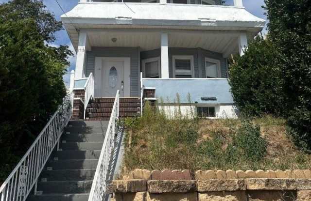 173 Corabelle Ave photos photos