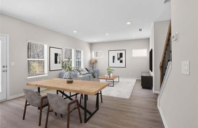 6929 Winchester Place Gallery 4