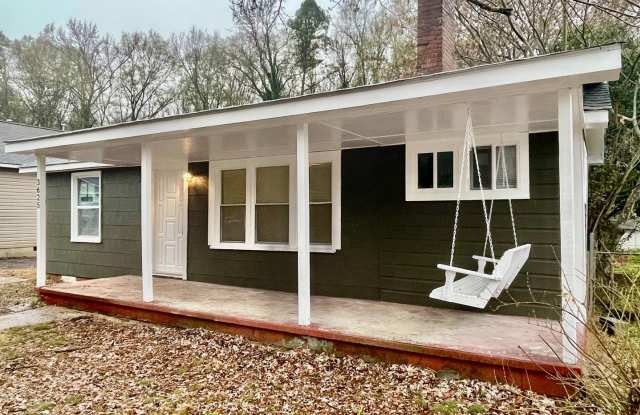 Welcome to this newly renovated, a charming 3-bedroom, 1-bathroom home located in the vibrant city of Charlotte, NC. - 3625 Simmons Street, Charlotte, NC 28208