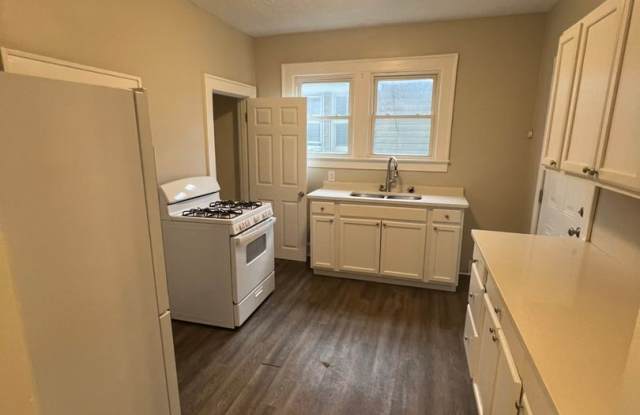 FOR RENT | 2 Bed | 1 Bath photos photos FOR RENT | 2 Bed | 1 Bath photos photos