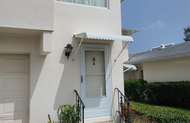 3245 40TH WAY S - 3245 40th Way South, St. Petersburg, FL 33711