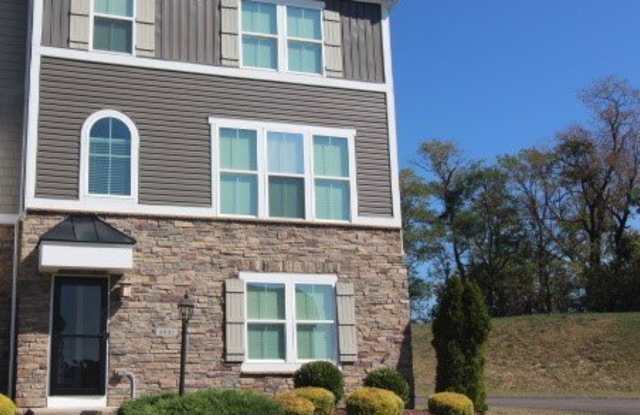 4043 OVERVIEW DRIVE - 4043 Overview Drive, Washington County, PA 15317