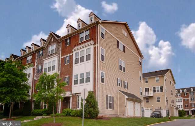 44067 PEIROSA TERRACE - 44067 Peirosa Terrace, South Riding, VA 20152