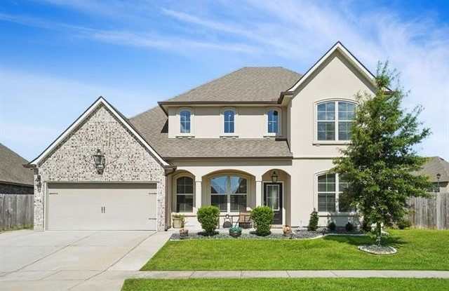 5737 LAUREL TREE Way Gallery 1