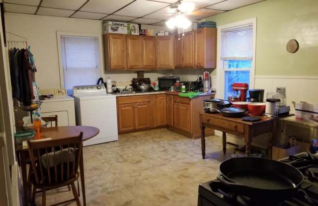 103 College Ave. photos photos