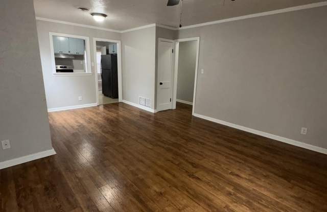 1626 ARDATH AVENUE Gallery 4