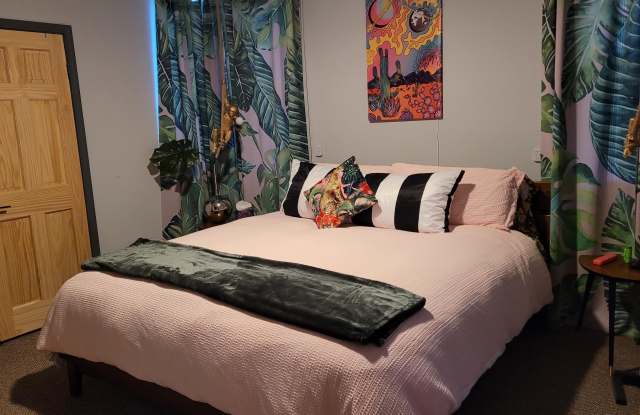 29348 W Laguna Drive Gallery 2