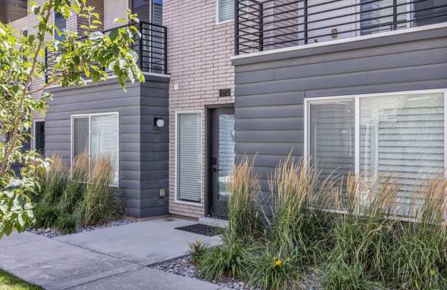 3 Bedroom 2.5 Bath Townhome in Salt Lake City! Gallery 3