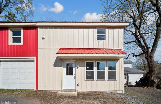 27 E BUTLER Avenue unit: B - 27 East Butler Avenue, Chalfont, PA 18914