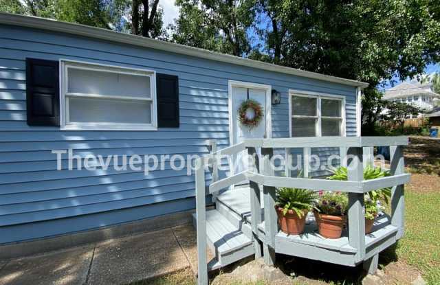 NO RENT until 2026! Lock in your new home now and enjoy the rest of the year rent-free! The deposit moves you in! - 1648 South 4th Street, Terre Haute, IN 47802