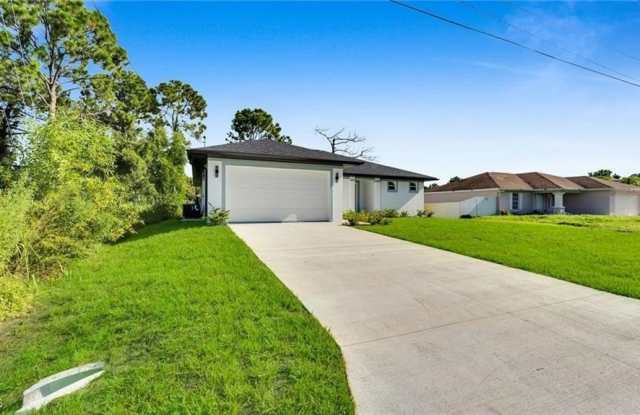 2805 26th Street SW photos photos