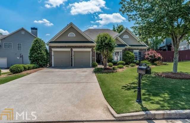 1990 Barrett Knoll Cir - 1990 Barrett Knoll Cir NW, Kennesaw, GA 30152