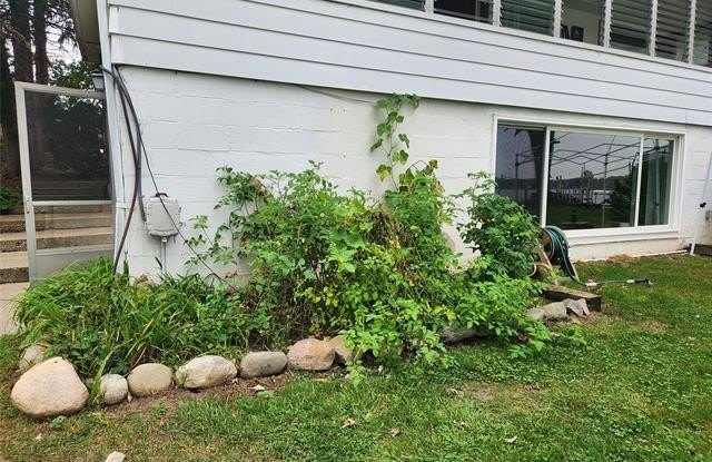 8463 Hillpoint Drive Gallery 2