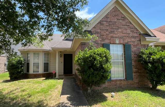 Renovated 2 Bedroom 2 Bath Home for Rent!! photos photos