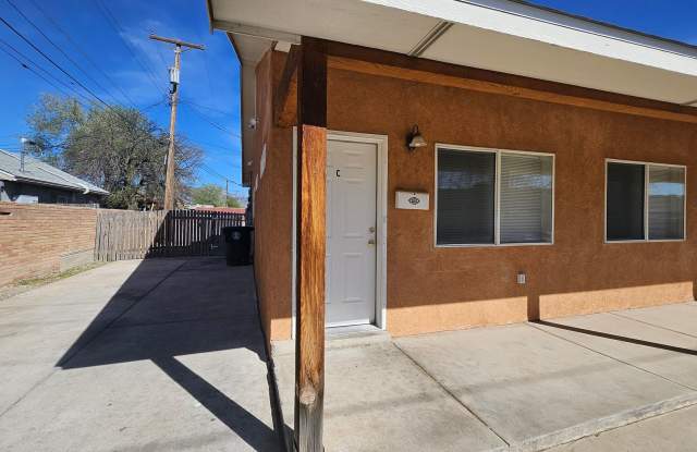 5401 Alice Ave NE photos photos