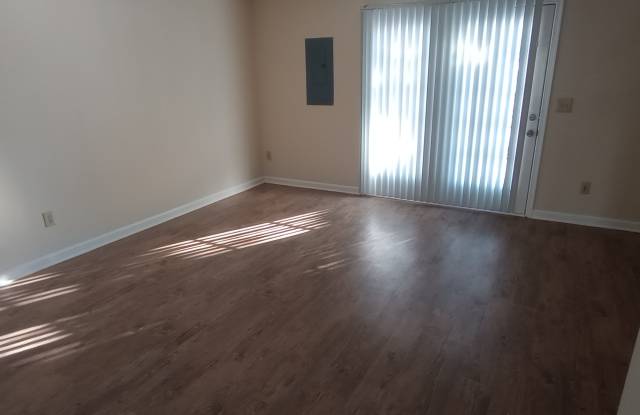 322 Dennison Ct - 322 Dennison Court, Culpeper, VA 22701