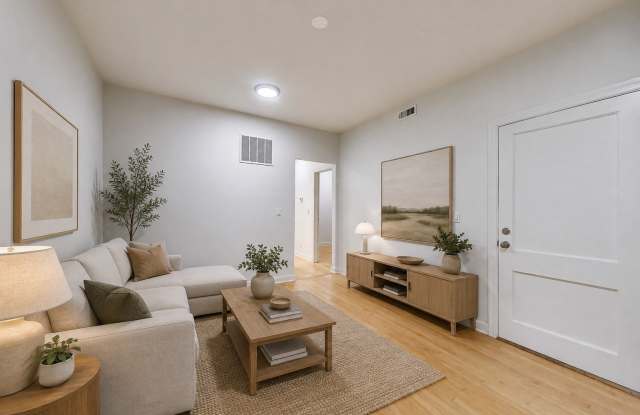 3080 N Davlin Court Gallery 3