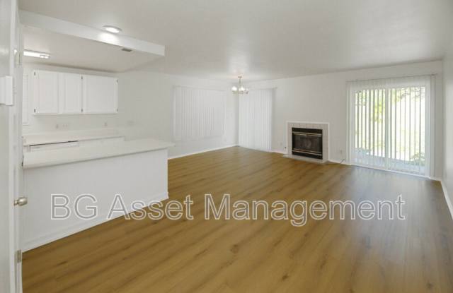 810 3rd St photos photos