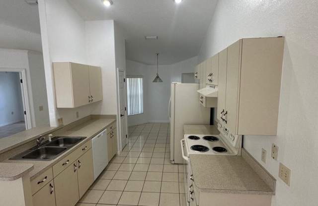 Timberwalk House For Rent Gallery 3
