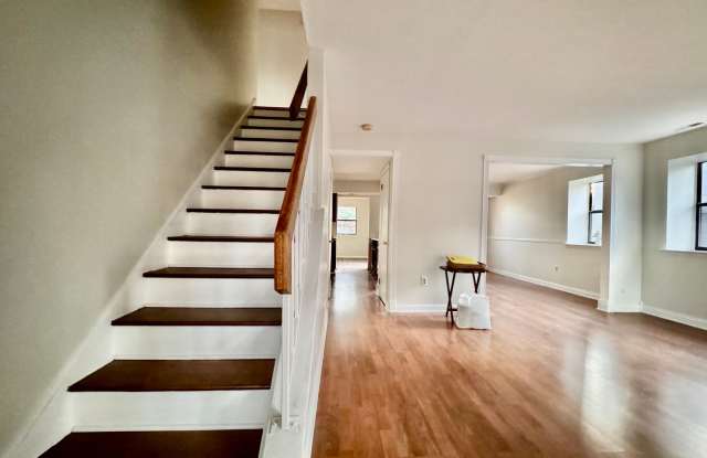 Spacious 3-Bed, 2.5-Bath Two-Story Home in Voorhees, NJ Gallery 4