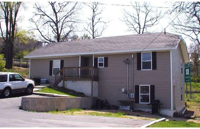 Close to Campus - 1813 Vichy Road, Rolla, MO 65401