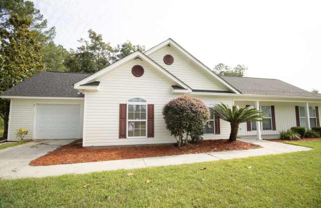 2309 Oakridge Lane Gallery 1