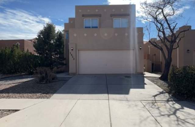 Beautiful 4 Bedroom 2.5 Bath home in the Vista Del Norte Subdivision photos photos