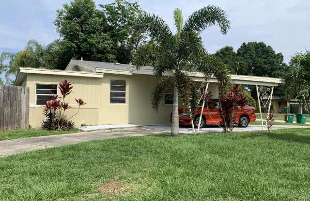 318 Rutgers Avenue - 318 Rutgers Avenue, Melbourne, FL 32901