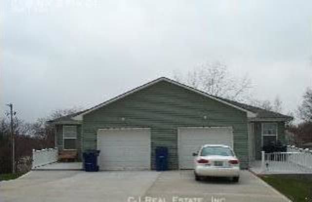 218 NW 27th Ct. - 218 NW 27th Street Ct, Blue Springs, MO 64015