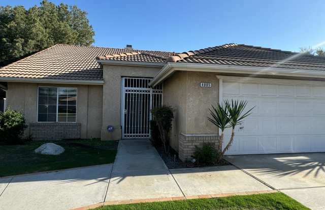 Spacious Home in SW Bakersfield! photos photos
